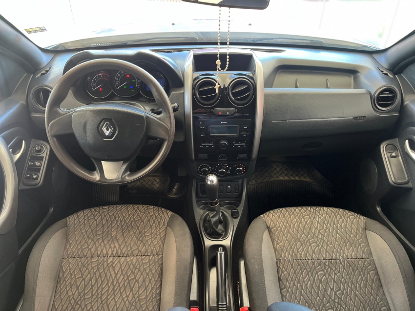 renault duster oroch 1.6 16v sce flex expression manual 4p 2018 renault duster oroch 1.6 16v sce flex expression manual 4p 2018