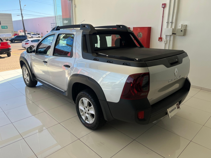 renault duster oroch 1.6 16v sce flex expression manual 4p 2018 renault duster oroch 1.6 16v sce flex expression manual 4p 2018