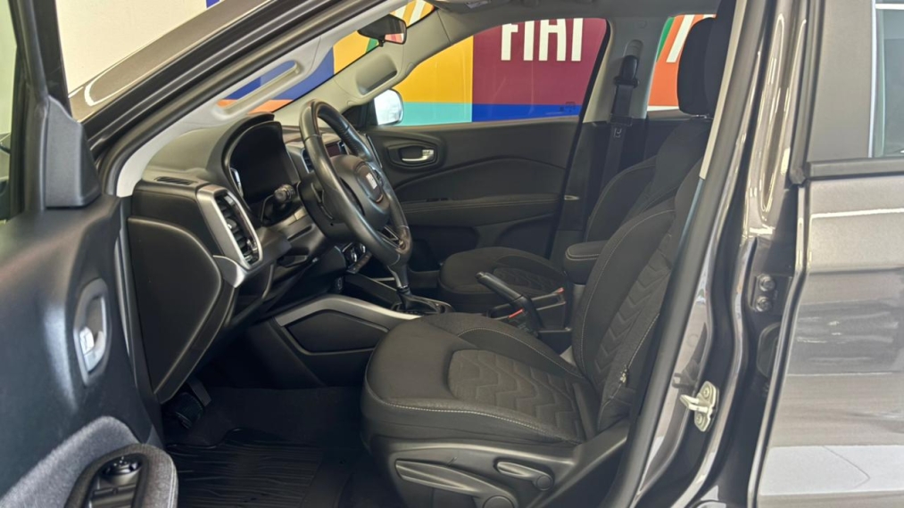 fiat toro 1.3 turbo 270 flex freedom at6 4p automatico 2023