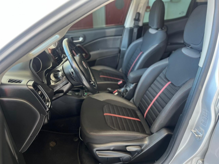 fiat toro 1.8 16v evo flex freedom at6 4p automatico 2019 fiat toro 1.8 16v evo flex freedom at6 4p automatico 2019