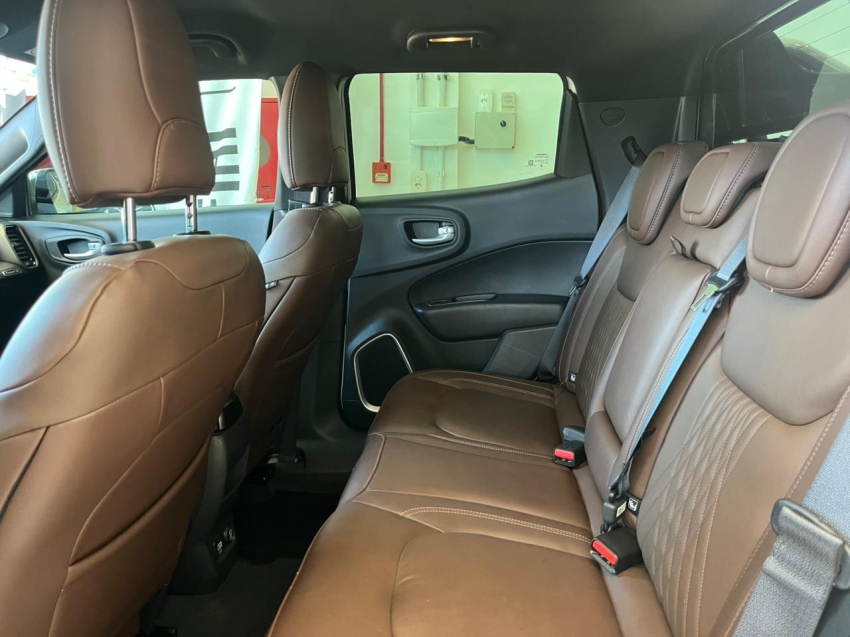 fiat toro 2.0 16v turbo diesel ranch 4wd at9 4p automatico 20249