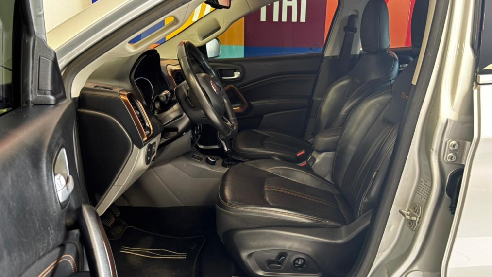 fiat toro 2.0 16v turbo diesel volcano 4wd at9 4p automatico 20178