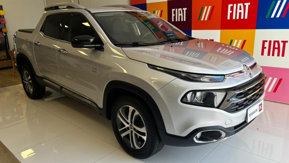 fiat toro 2.0 16v turbo diesel volcano 4wd at9 4p automatico 20170