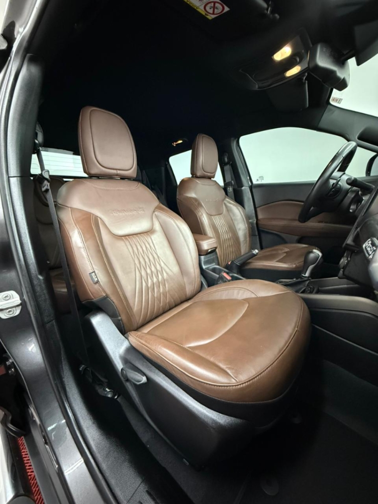 fiat toro 2.0 16v turbo diesel ranch 4wd at9 4p automatico 20238