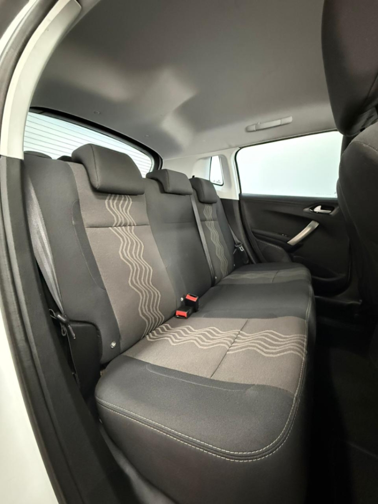 peugeot 2008 1.6 16v flex style 4p automatico 20199