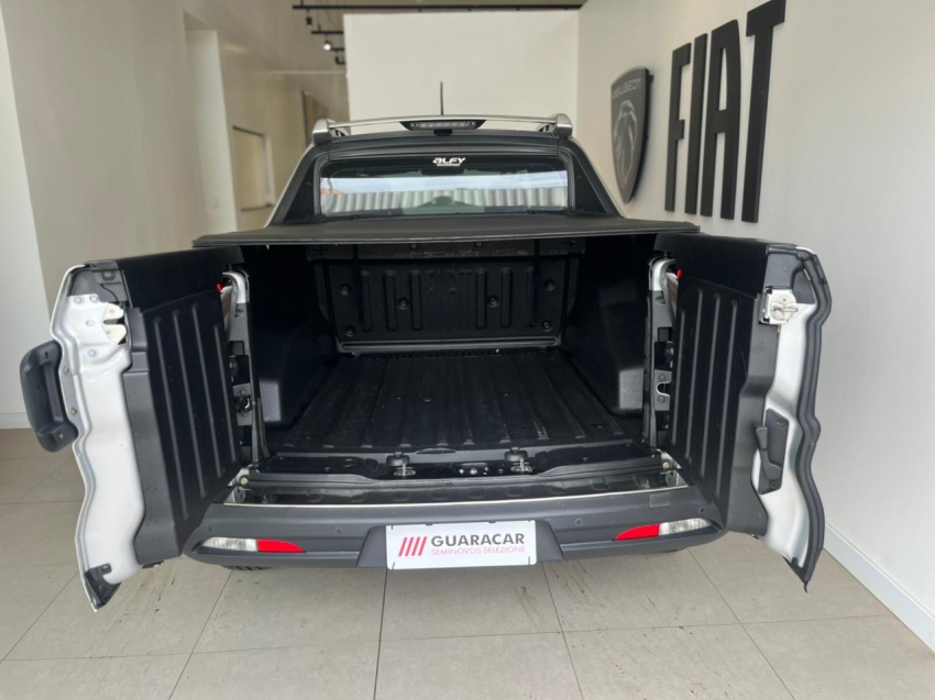 fiat toro 2.0 16v turbo diesel volcano 4wd at9 4p automatico 201910