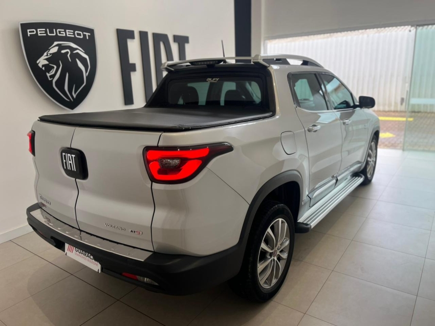 fiat toro 2.0 16v turbo diesel volcano 4wd at9 4p automatico 20193