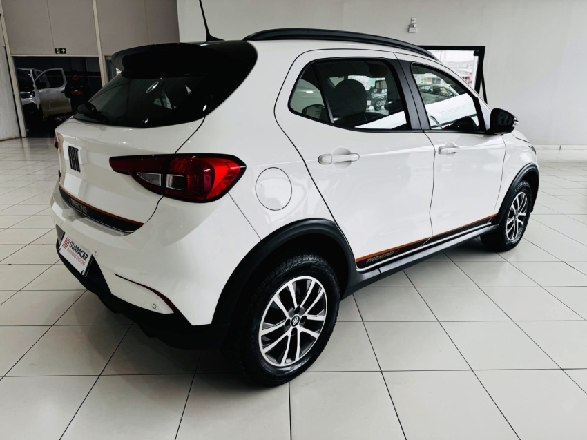 fiat argo 1.3 firefly flex trekking manual 4p 20233