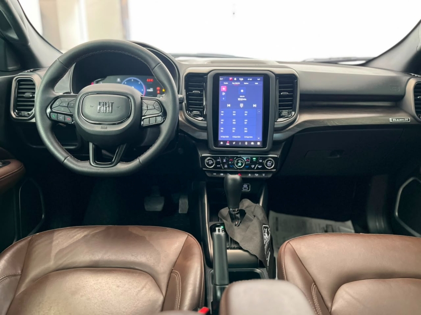 fiat toro 2.0 16v turbo diesel ranch 4wd at9 4p automatico 20256