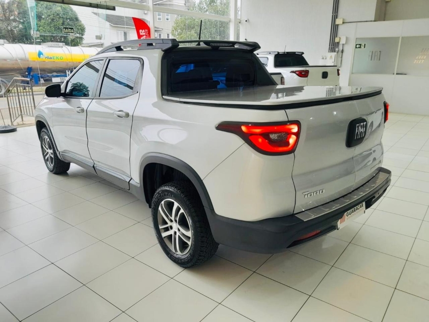 fiat toro 1.8 16v evo flex freedom at6 4p automatico 20174