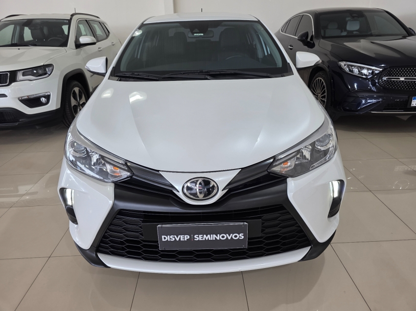 toyota yaris 1.5 16v flex sedan xs connect multidrive 4p automatico 2023 toyota yaris 1.5 16v flex sedan xs connect multidrive 4p automatico 2023