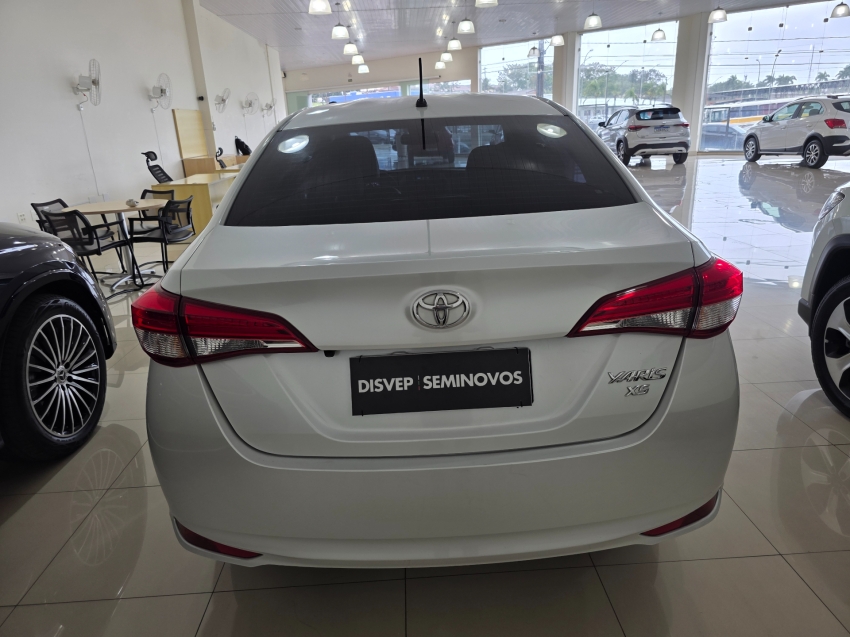 toyota yaris 1.5 16v flex sedan xs connect multidrive 4p automatico 20231