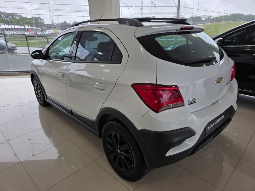 chevrolet onix 1.4 mpfi activ 8v flex 4p manual 20195