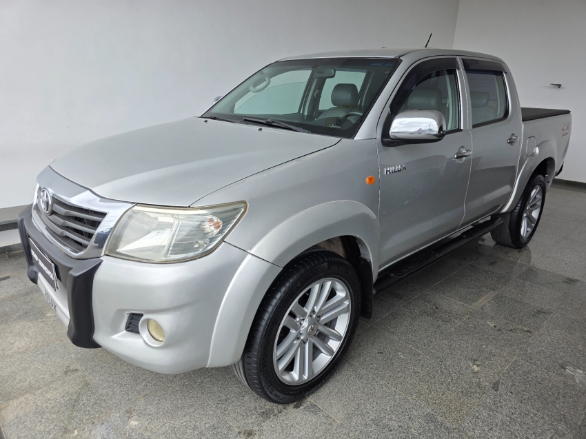 toyota hilux 2.5 std 4x4 cd 16v turbo diesel 4p manual 20123