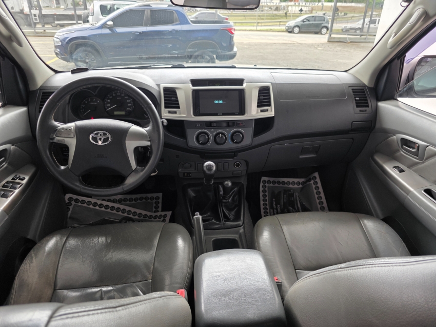 toyota hilux 2.5 std 4x4 cd 16v turbo diesel 4p manual 20127