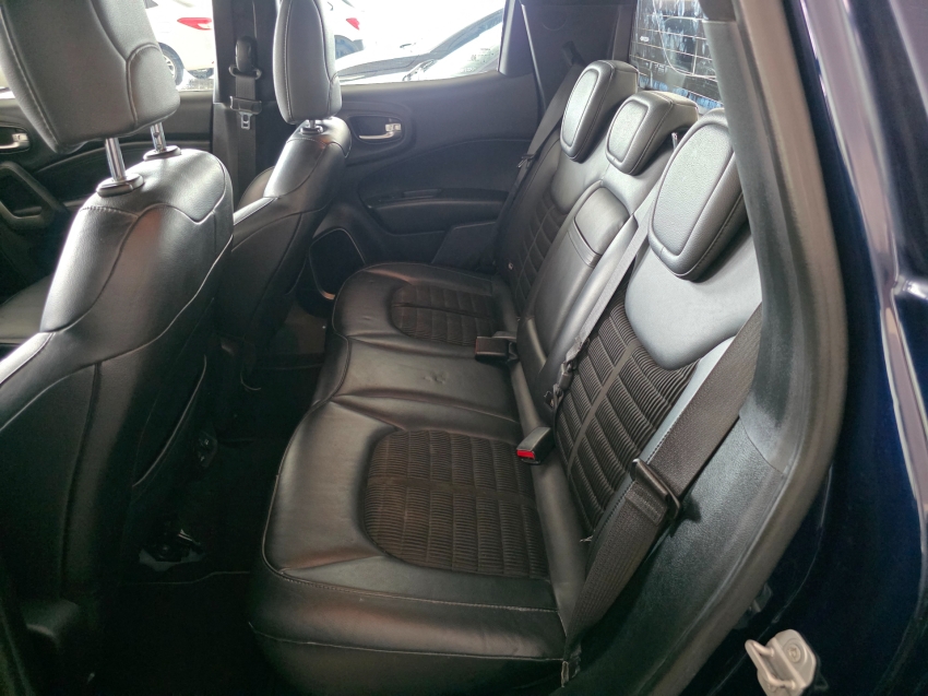 fiat toro 1.8 16v evo flex freedom at6 4p automatico 20206