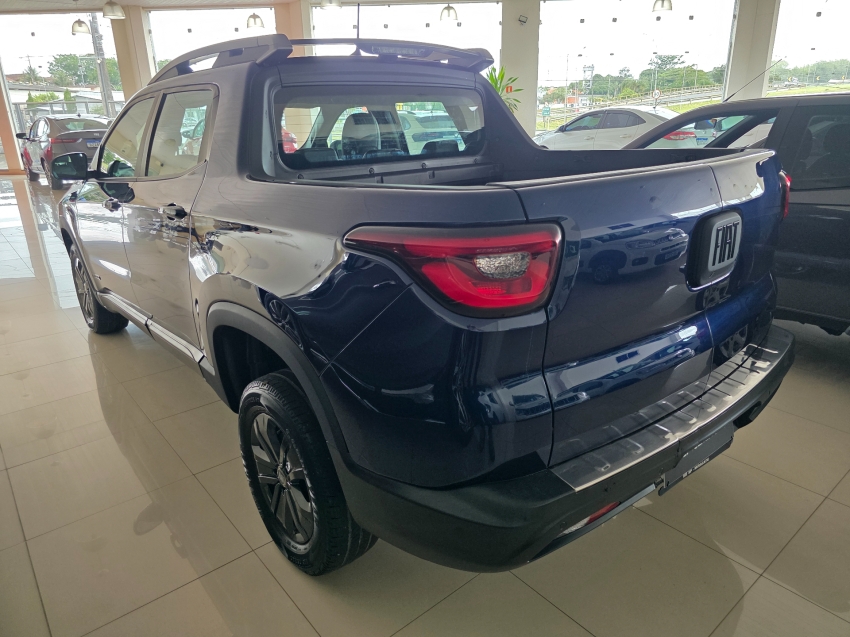 fiat toro 1.8 16v evo flex freedom at6 4p automatico 20205