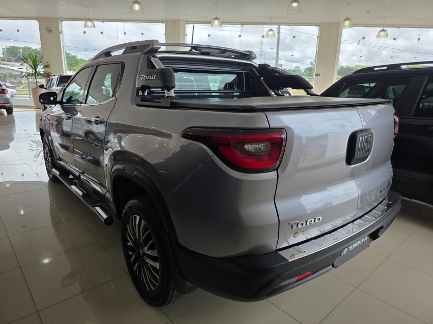 fiat toro 2.0 16v turbo diesel ranch 4wd at9 4p automatico 20246