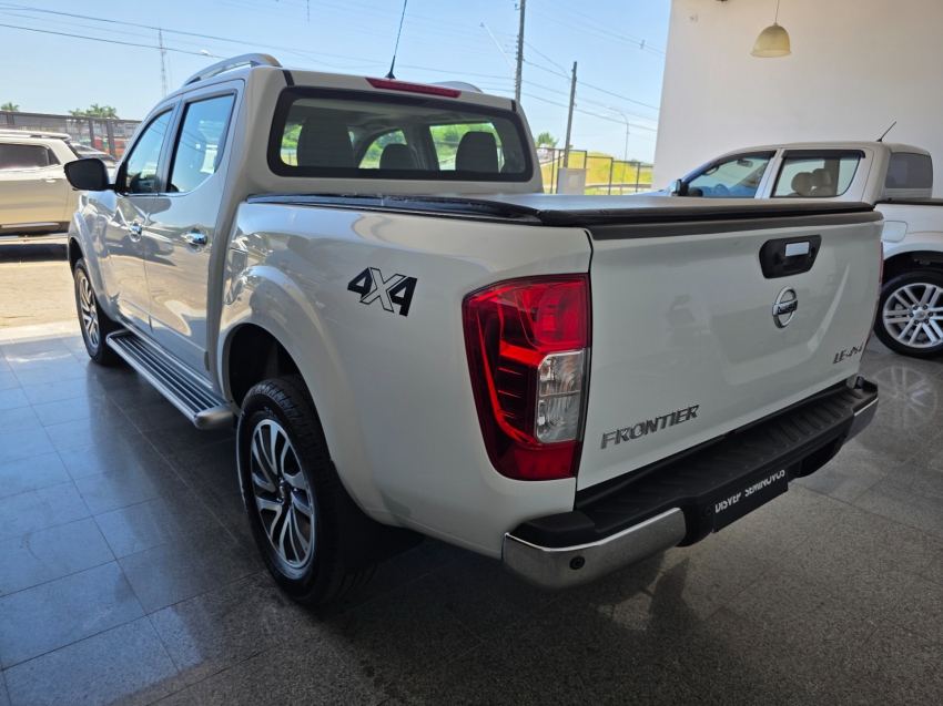 nissan frontier 2.3 16v turbo diesel le cd 4x4 automatico 4p 20224
