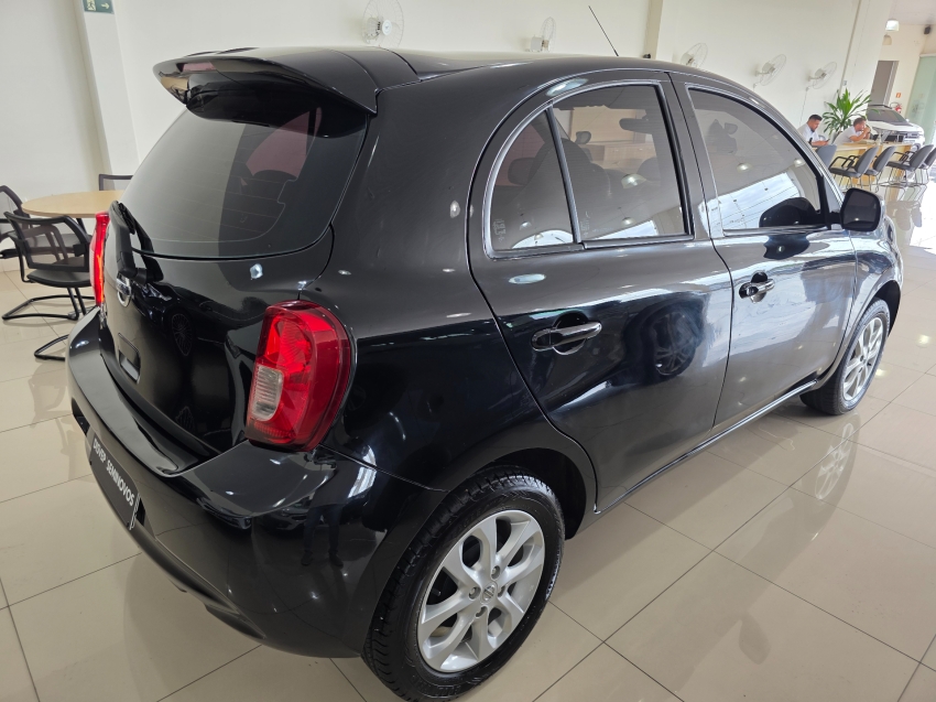 nissan march 1.6 s 16v flex 4p manual 20153