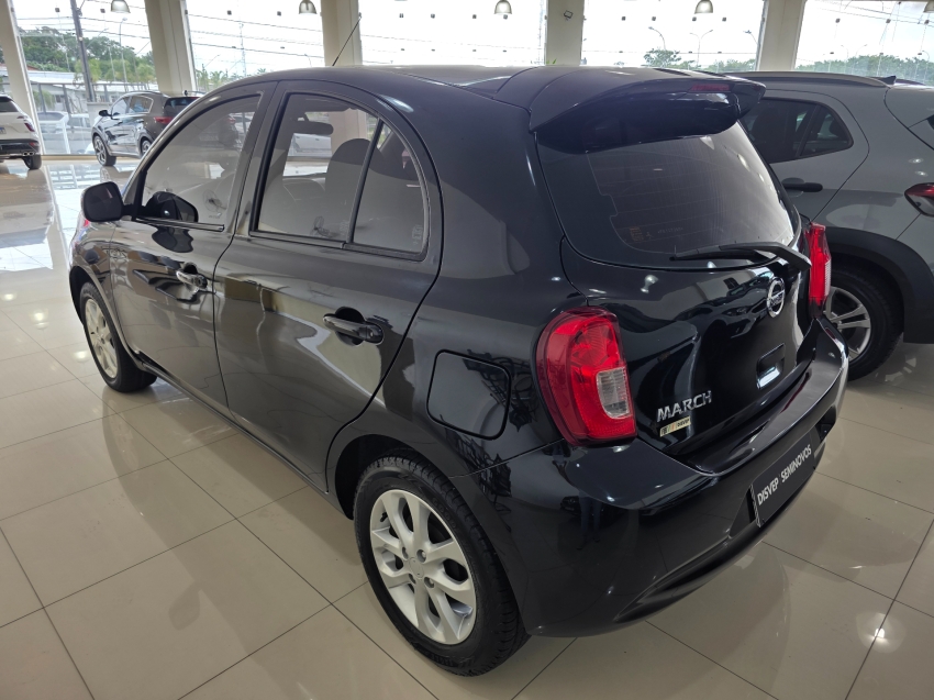 nissan march 1.6 s 16v flex 4p manual 20154