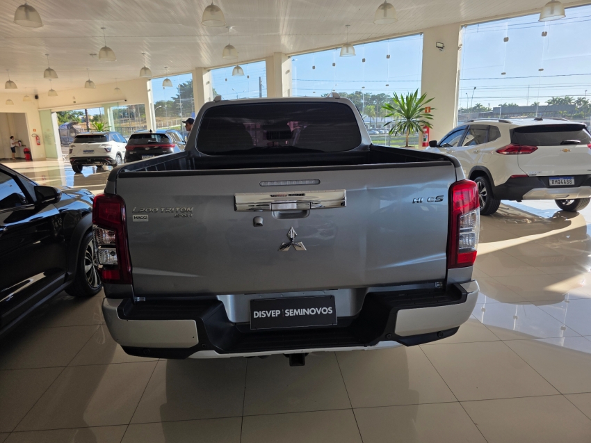mitsubishi l200 triton 2.4 16v turbo diesel sport hpe-s cd 4p 4x4 automatico 20221