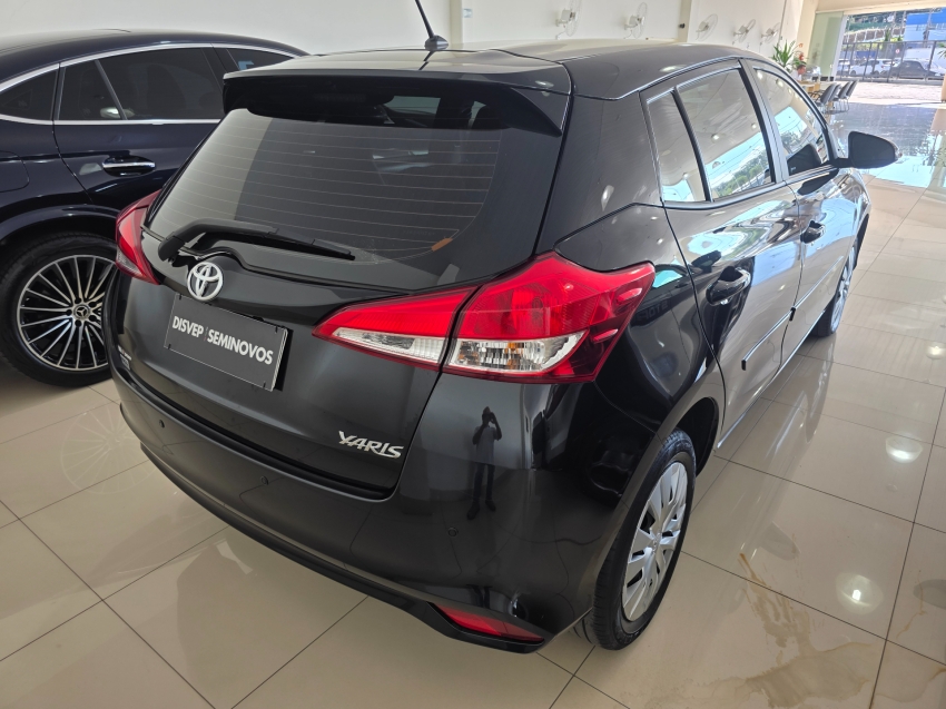 toyota yaris 1.5 16v flex sedan xl multidrive 4p automatico 20253