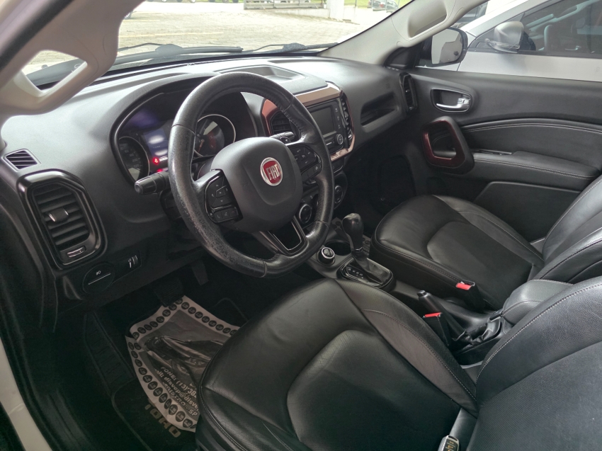 fiat toro 2.0 16v turbo diesel freedom 4wd at9 4p automatico 20198