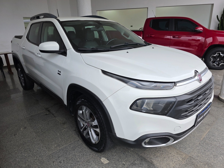 fiat toro 2.0 16v turbo diesel freedom 4wd at9 4p automatico 20191