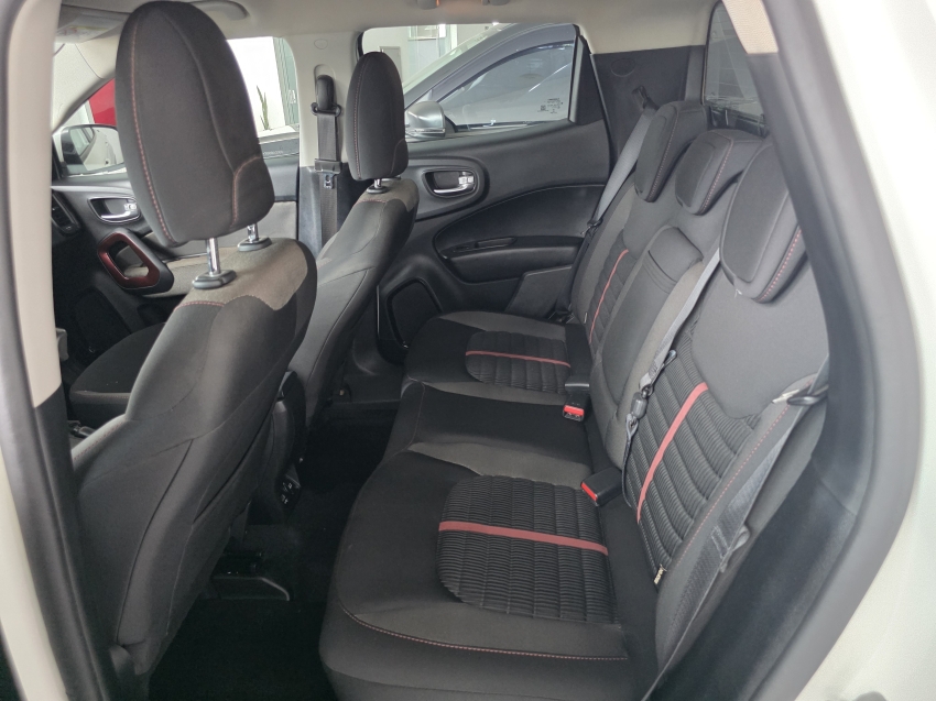 fiat toro 1.8 16v evo flex freedom at6 4p automatico 20196