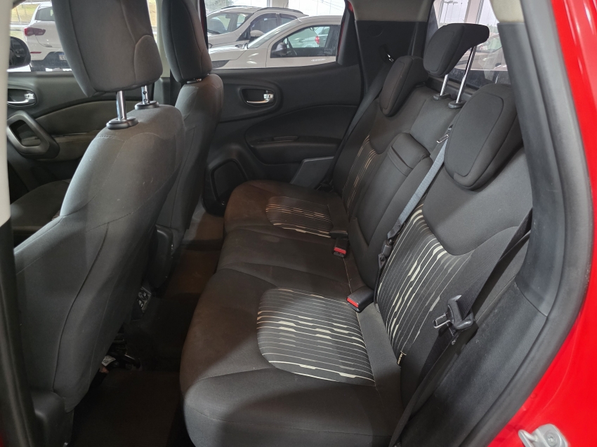 fiat toro 1.8 16v evo flex freedom at6 4p automatico 20176
