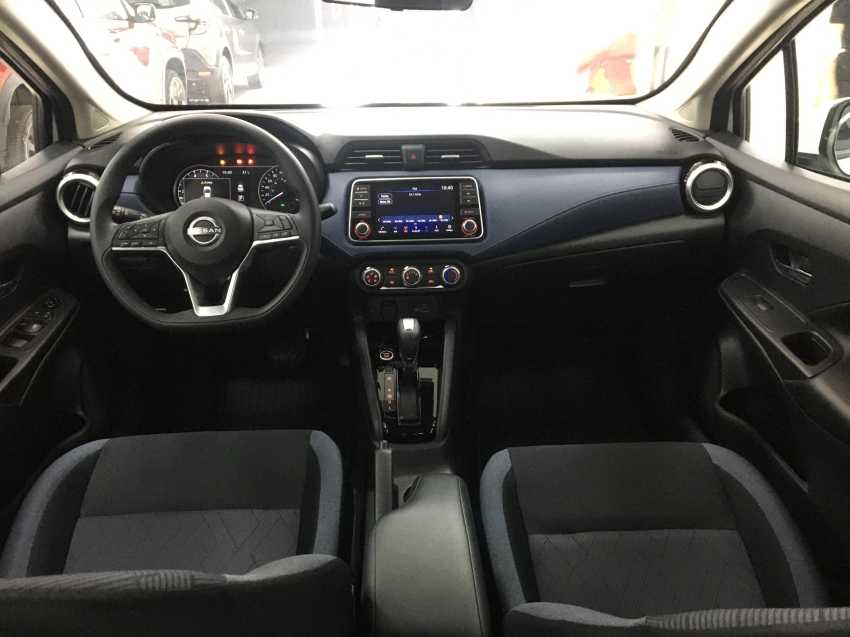 versa advance 1.6 flex aut