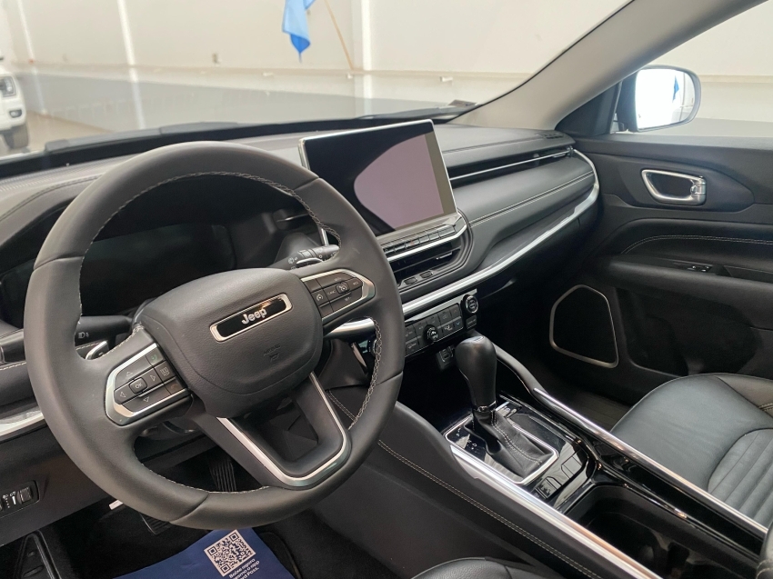 jeep commander 1.3 t270 turbo flex longitude at6