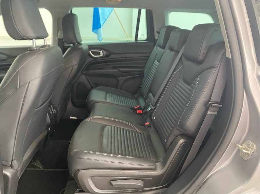 jeep commander 1.3 t270 turbo flex longitude at6
