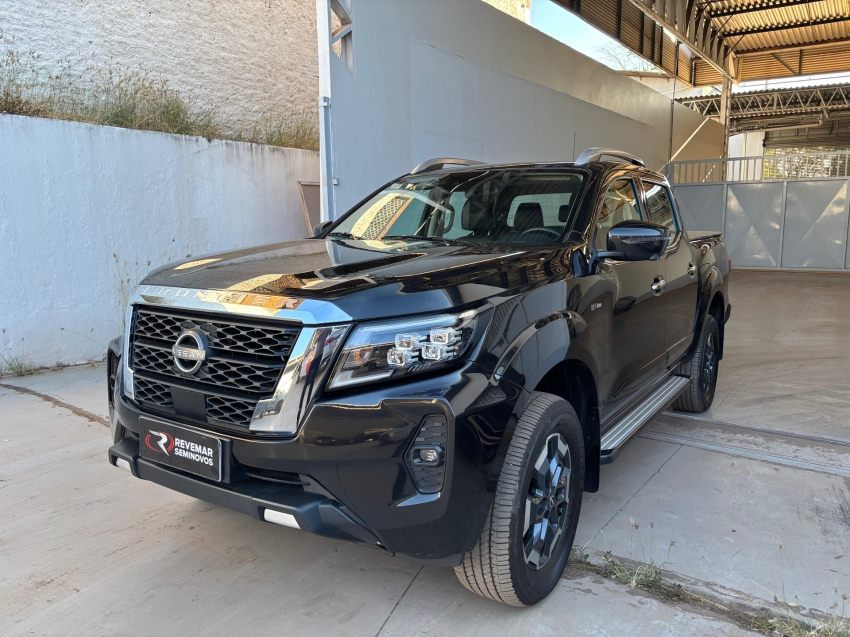 nissan frontier 2.3 16v turbo diesel platinum cd 4x4 automatico 4p 2024