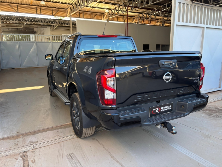 nissan frontier 2.3 16v turbo diesel platinum cd 4x4 automatico 4p 2024