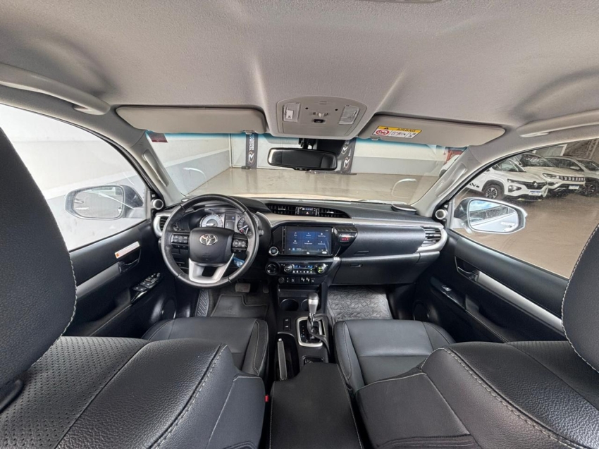 toyota hilux 2.8 d-4d turbo diesel cd srx plus 4x4 automatico 2.0 4p 20246