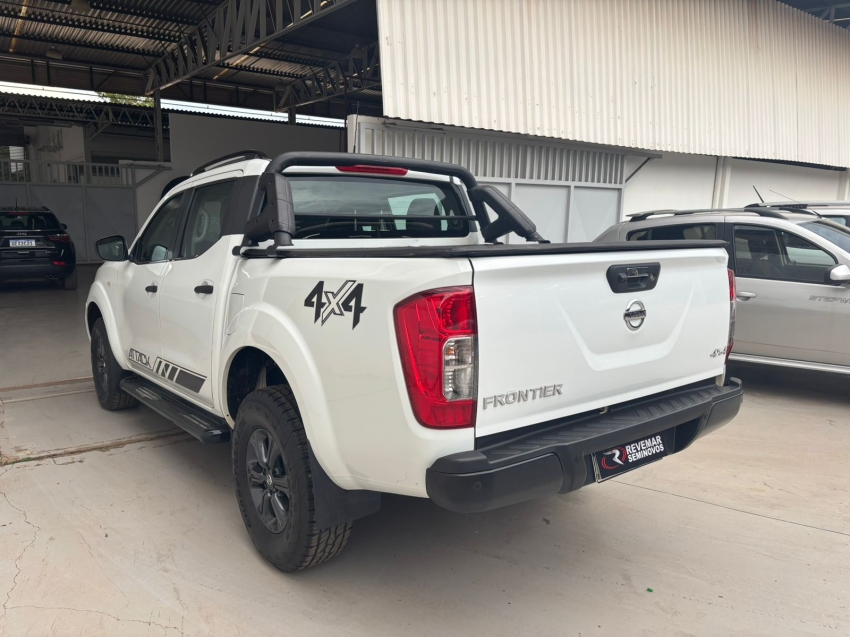 nissan frontier 2.3 16v turbo diesel attack cd 4x4 automatico 1.9 4p 20215