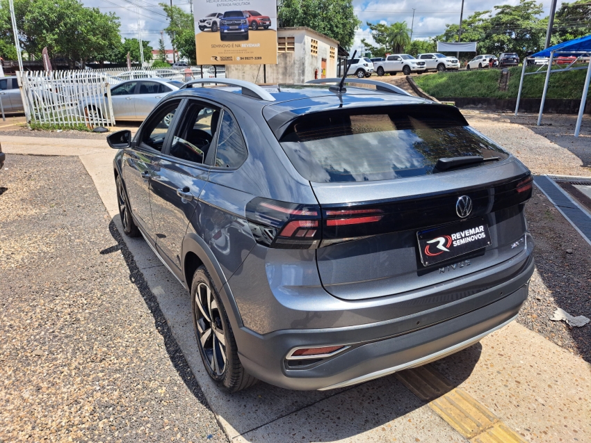 volkswagen nivus 1.0 200 tsi total flex highline automatico.