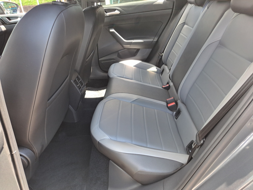 volkswagen nivus 1.0 200 tsi total flex highline automatico.
