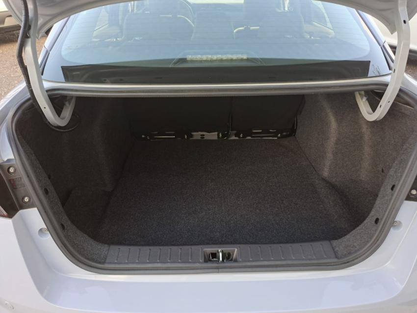 nissan versa 1.6 16v flex exclusive xtronic 4p automatico 20249