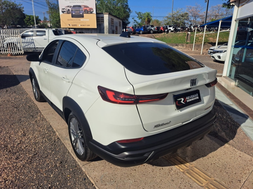 fiat fastback 1.0 turbo 200 flex cvt 5p automatico 2024