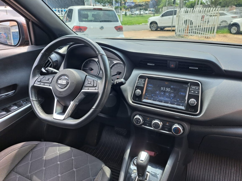 nissan kicks 1.6 16v flexstart sv 4p xtronic flex automatico 20216