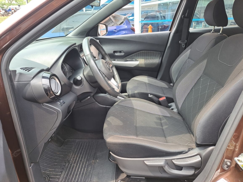 nissan kicks 1.6 16v flexstart sv 4p xtronic flex automatico 20218