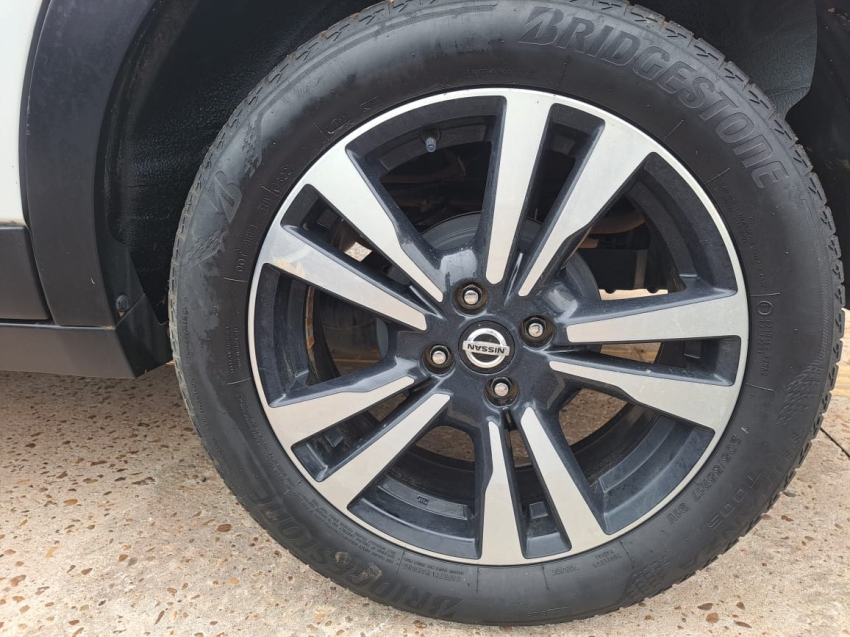 nissan kicks 1.6 16v flexstart exclusive xtronic flex 4p automatico 20229