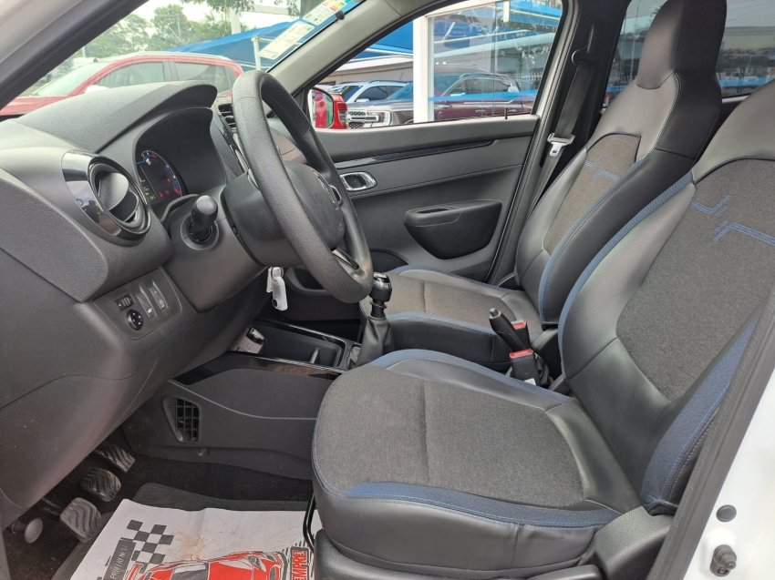 renault kwid 1.0 12v sce flex intense manual 4p 20237