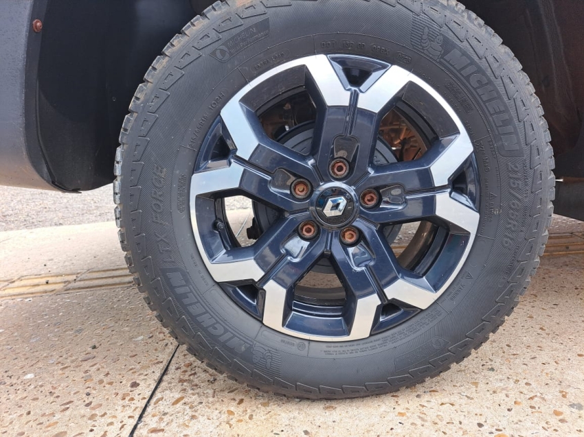 renault oroch 1.3 tce flex outsider x-tronic 4p manual 20247