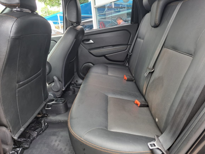 renault oroch 1.3 tce flex outsider x-tronic 4p manual 20246