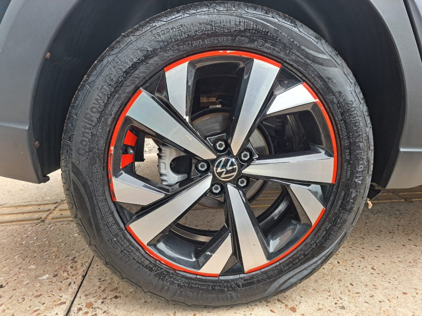 volkswagen nivus 1.0 200 tsi total flex highline automatico 4p 20249