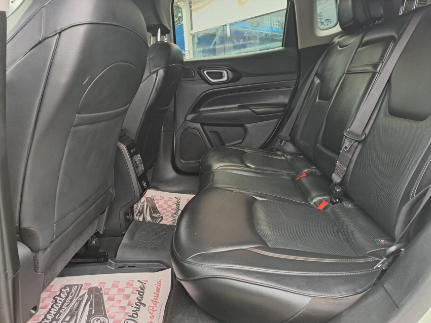 jeep compass 1.3 t270 turbo flex longitude at6 4p automatico 20238